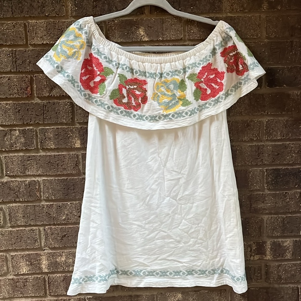 The Impeccable Pig Off Shoulder Embroderied Floral Top Size Small — image 2 of 8